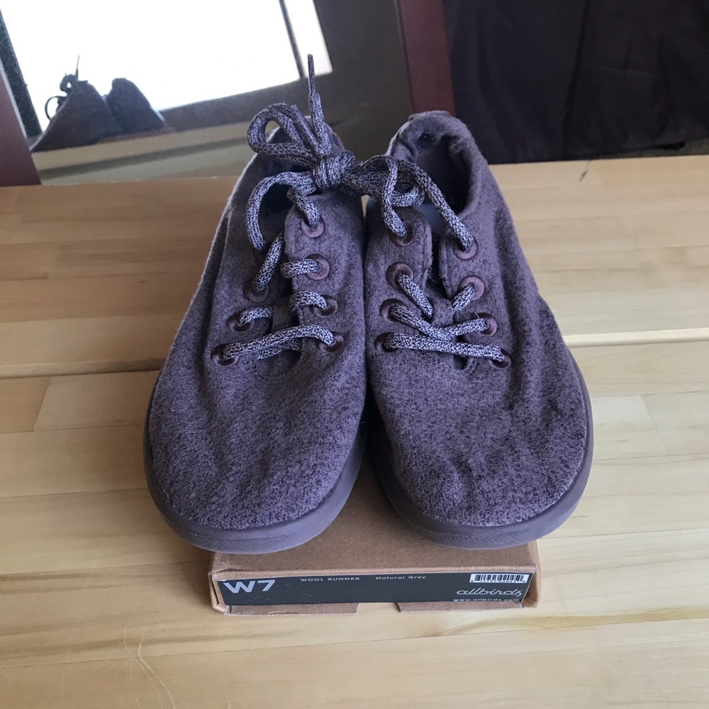 Allbirds Kotare Plum Runners - SZ 7